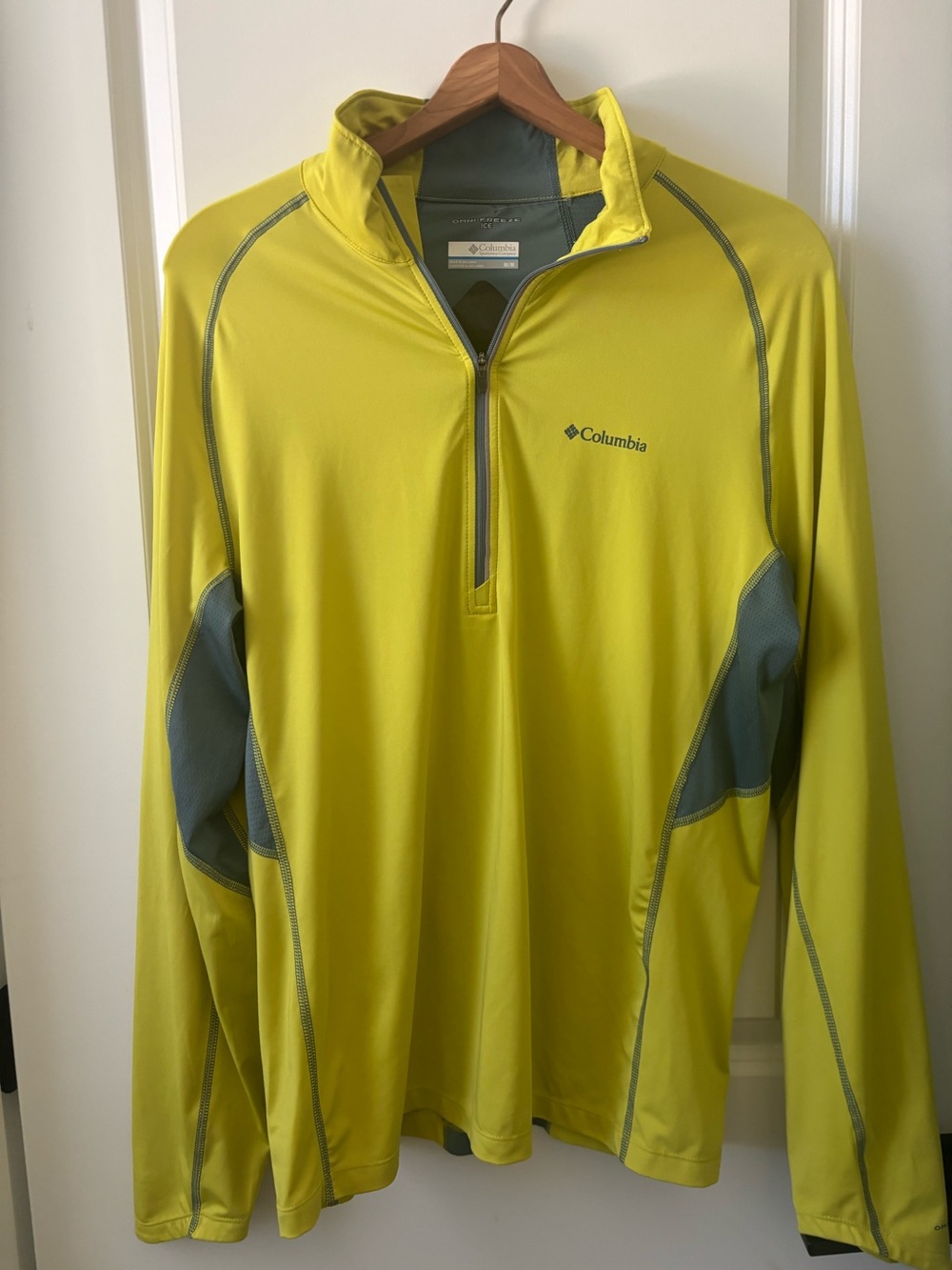 Columbia Unisex Lime Green Omni Freeze Quarter-Zip Pullover Size Medium